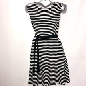 Super cute ANN TAYLOR nautical sleeveless scoop neck dress